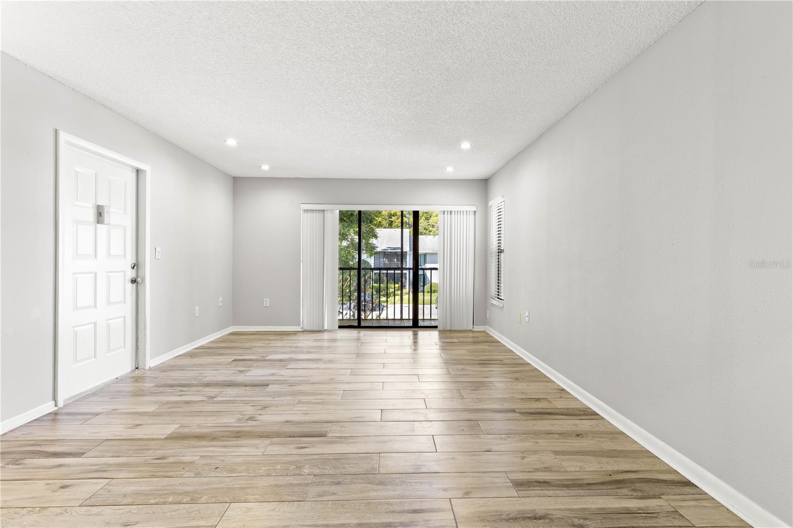 1281 PINE RIDGE CIRCLE E, #A2, Tarpon Springs, FL 34688