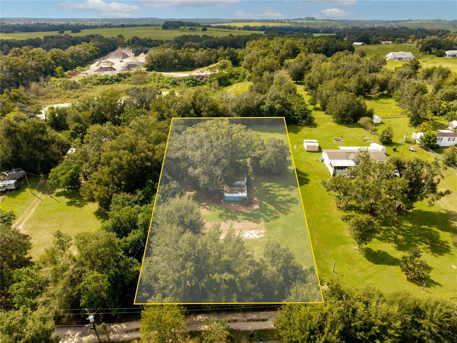 8407 HEATHER DRIVE, Zephyrhills, FL 33540 8407 HEATHER DRIVE, Zephyrhills, FL 33540