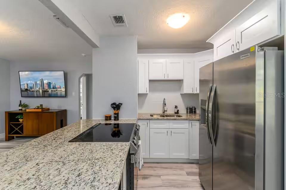 5212 S PURITAN AVENUE, Tampa, FL 33611