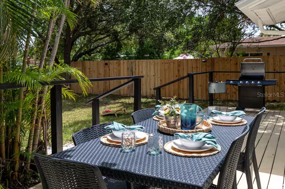 5212 S PURITAN AVENUE, Tampa, FL 33611