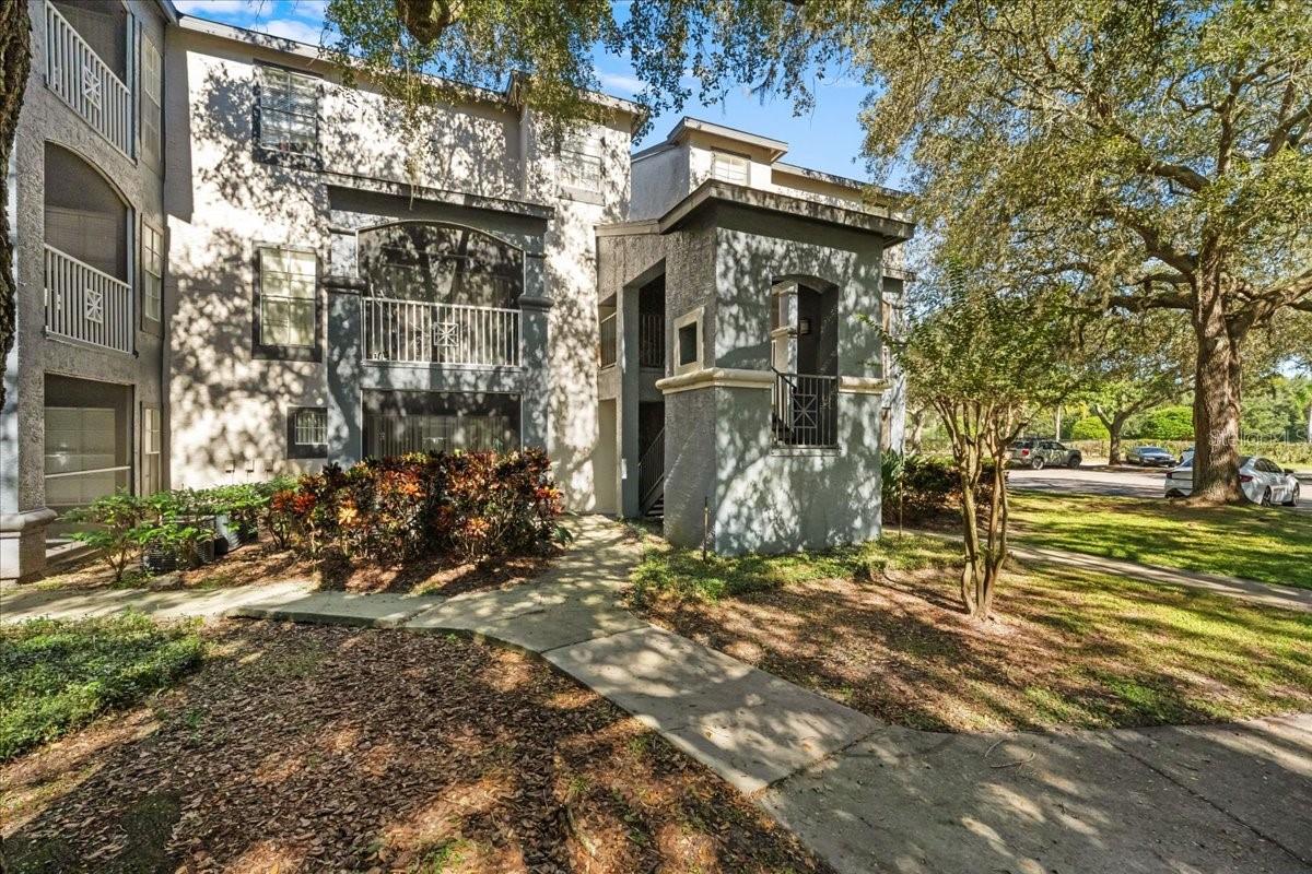 8519 ISLAND BREEZE LANE, #101, Temple Terrace, FL 33637 8519 ISLAND BREEZE LANE, #101, Temple Terrace, FL 33637
