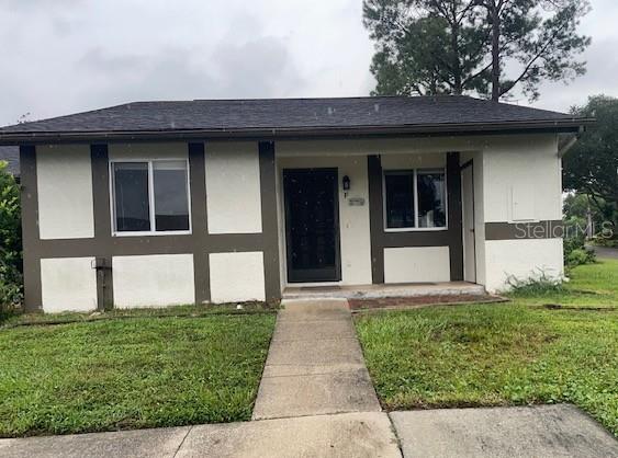2242 BANCROFT CIRCLE N, #F, Palm Harbor, FL 34683