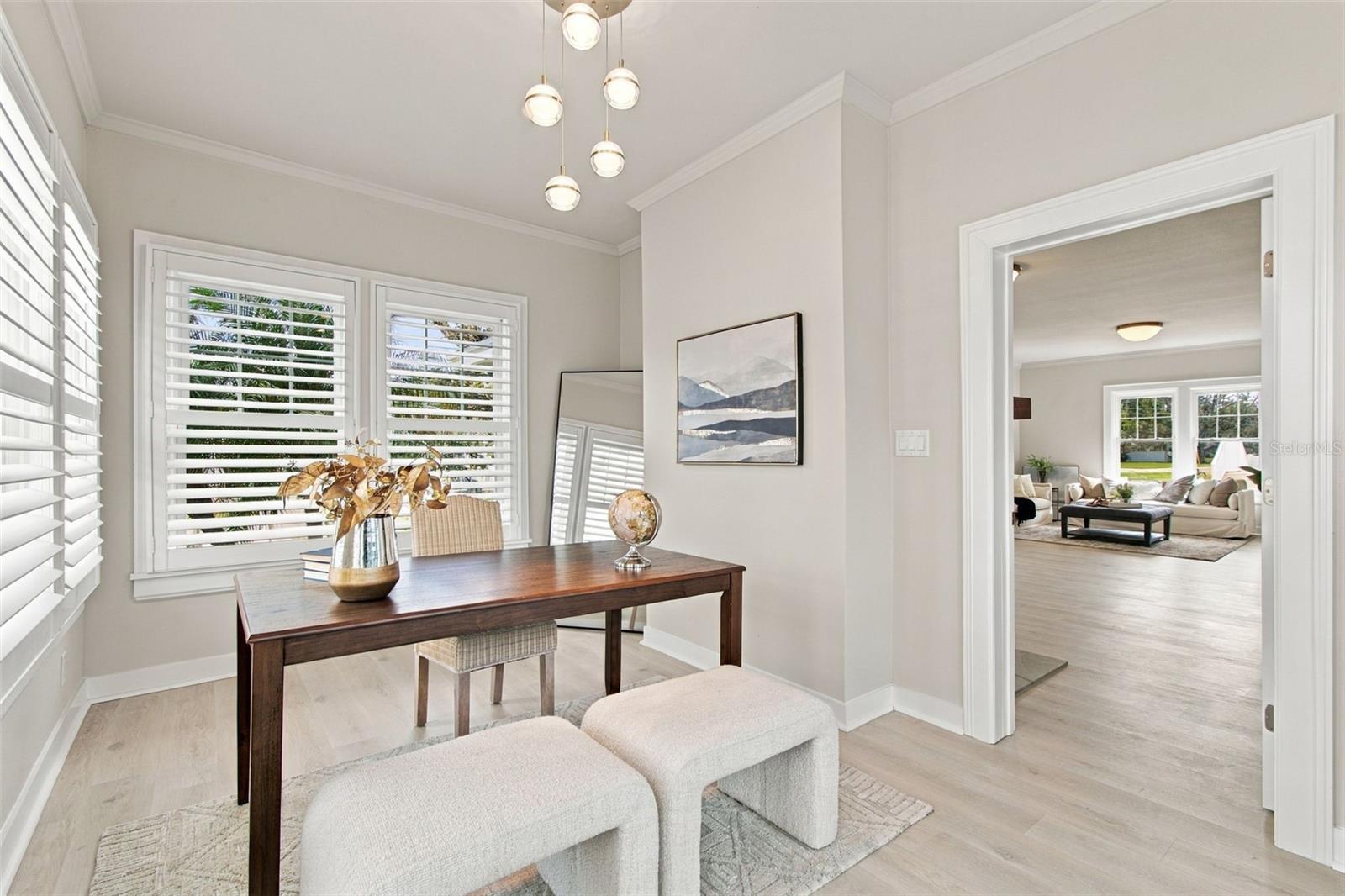 5426 VENETIAN BOULEVARD NE, St Petersburg, FL 33703