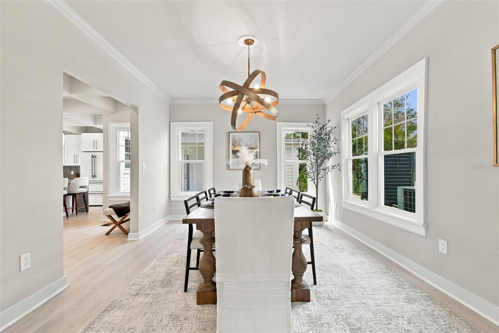 5426 VENETIAN BOULEVARD NE, St Petersburg, FL 33703