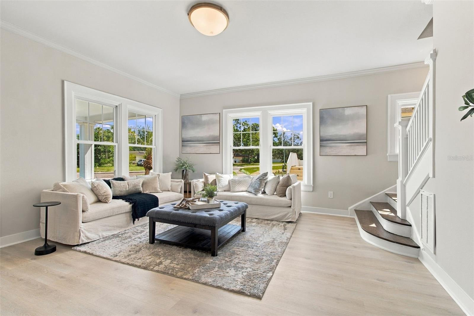 5426 VENETIAN BOULEVARD NE, St Petersburg, FL 33703