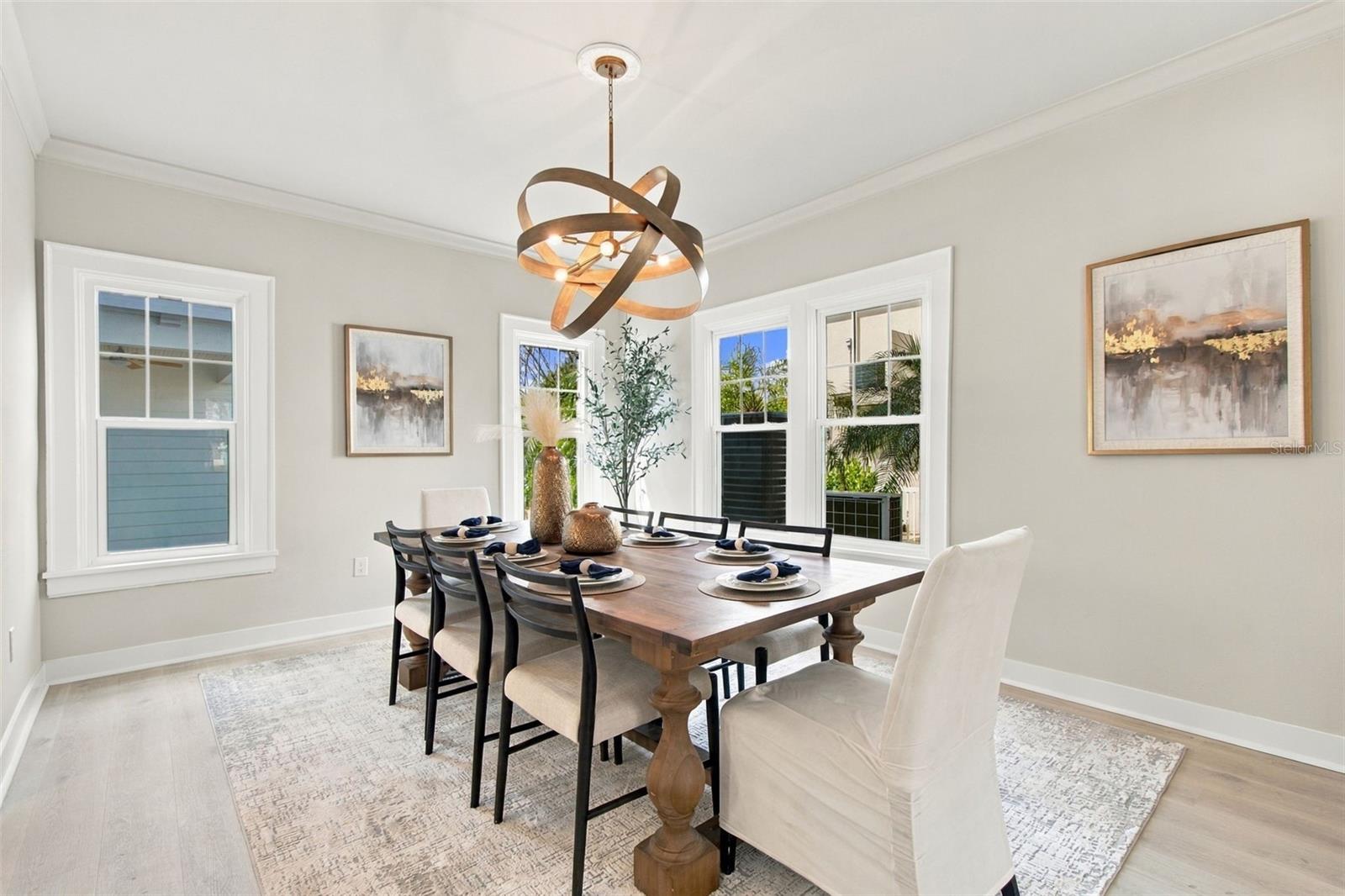 5426 VENETIAN BOULEVARD NE, St Petersburg, FL 33703