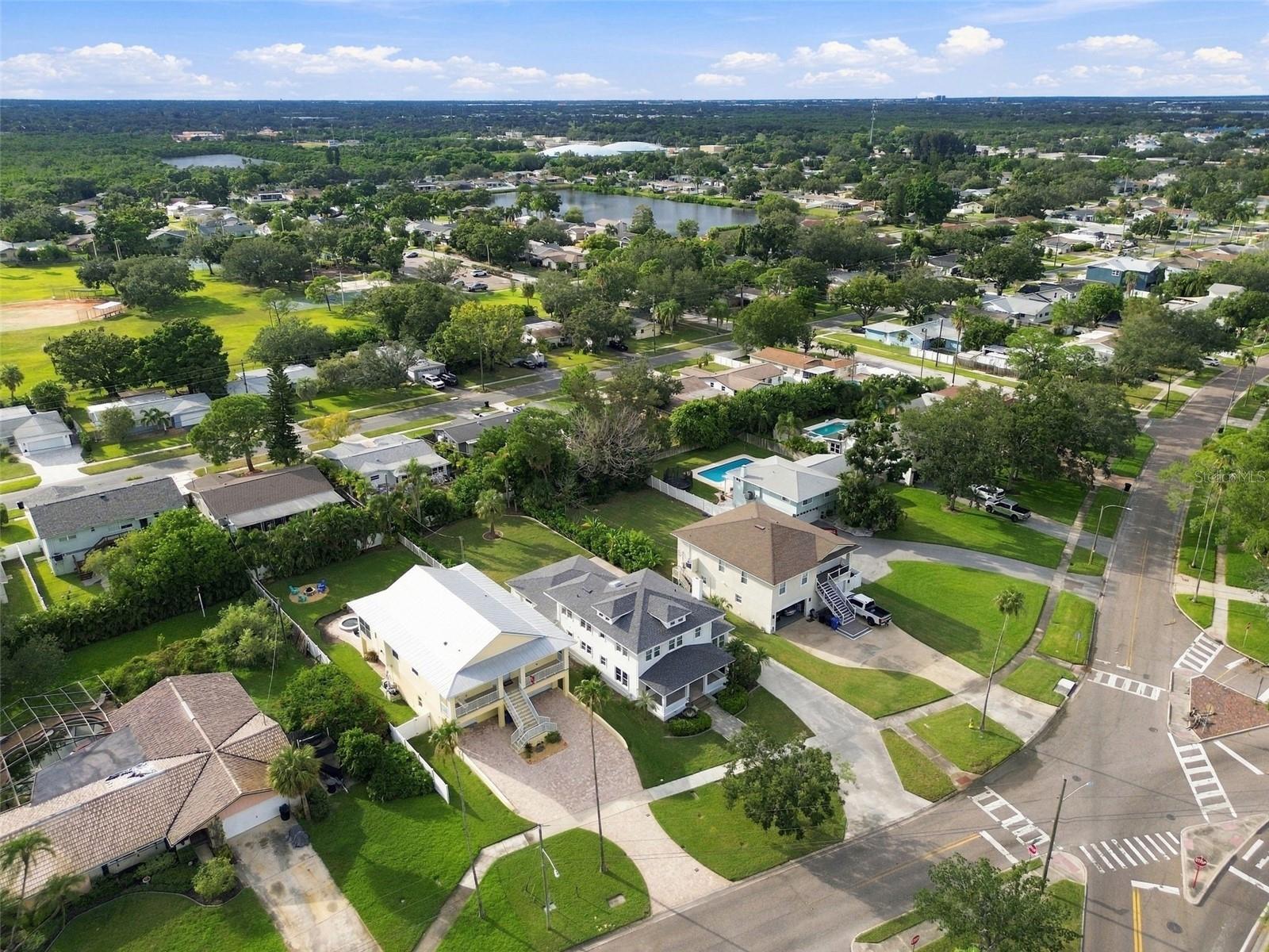5426 VENETIAN BOULEVARD NE, St Petersburg, FL 33703
