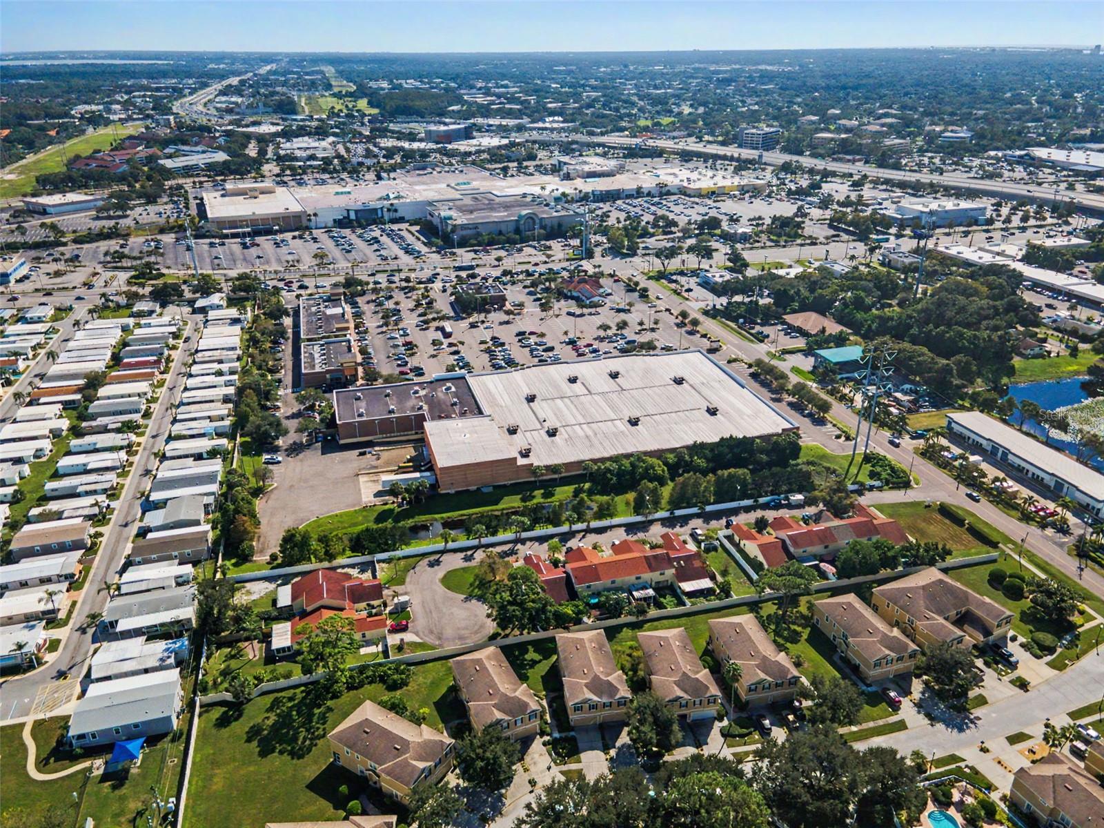 2555 NEWBERN DRIVE, Clearwater, FL 33761