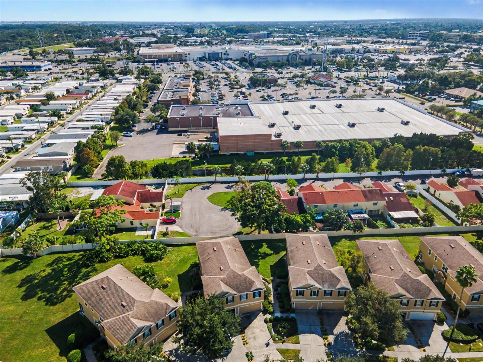 2555 NEWBERN DRIVE, Clearwater, FL 33761