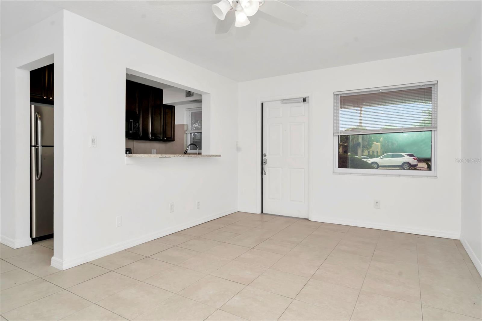 3700 HAINES ROAD N, #6, St Petersburg, FL 33704