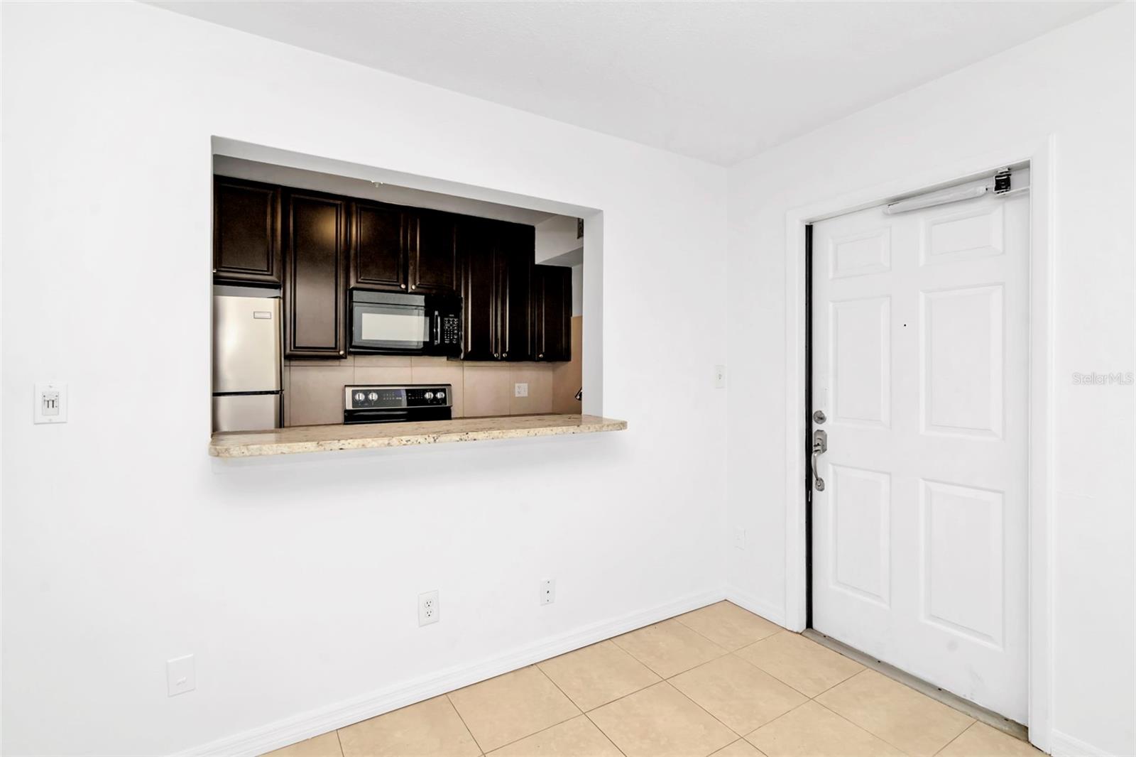 3700 HAINES ROAD N, #6, St Petersburg, FL 33704