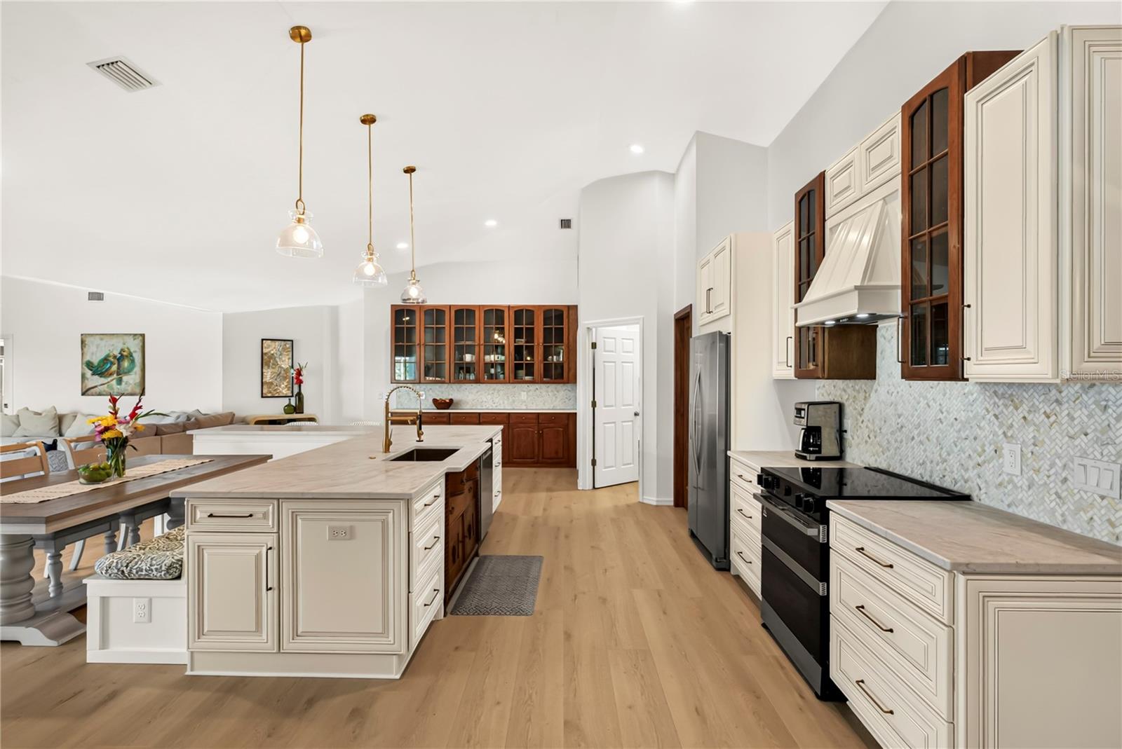 Kitchen - Long View
