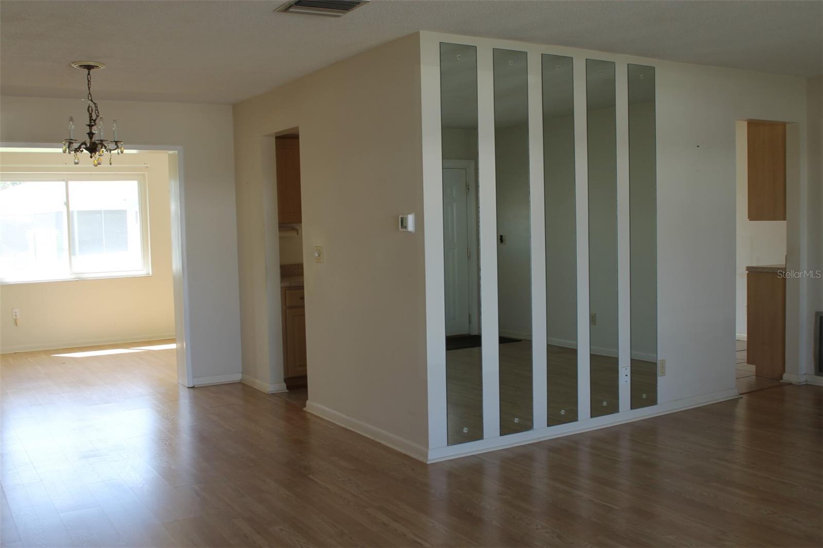Living Rm