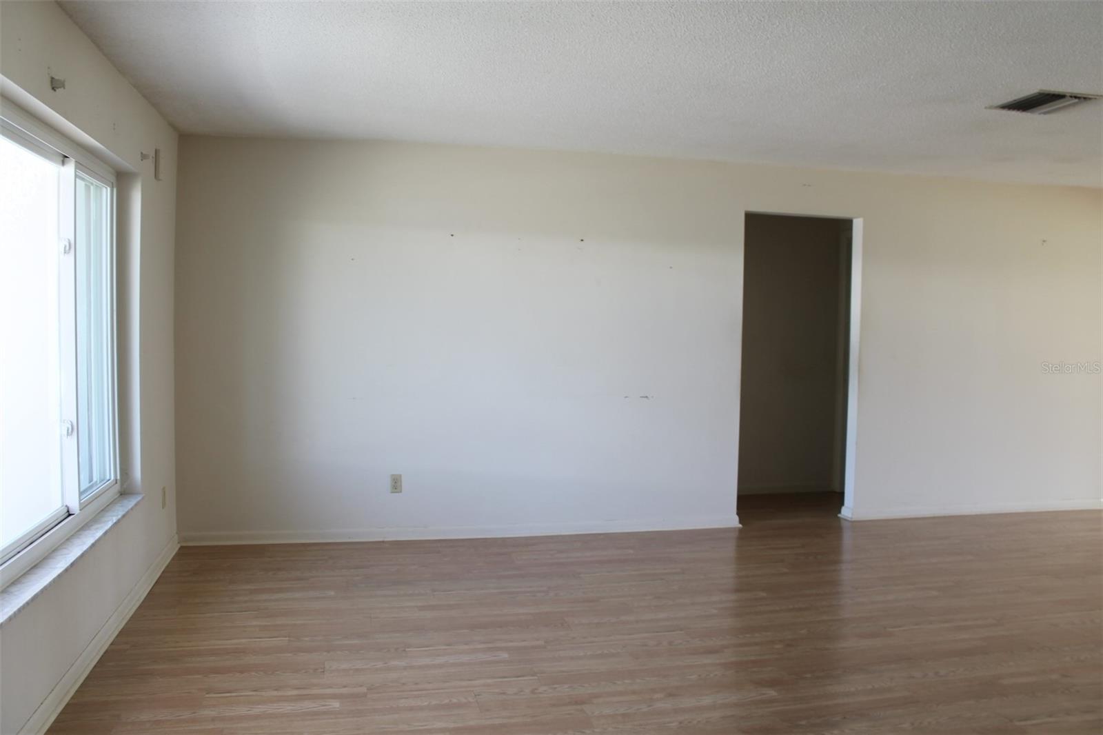 Living Rm