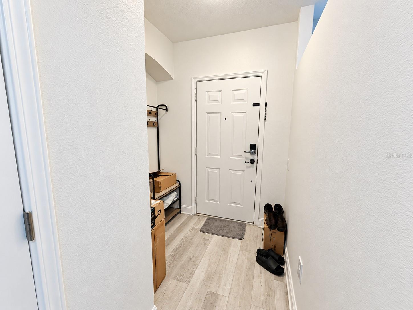 2334 LAKE WOODBERRY CIRCLE, Brandon, FL 33510 2334 LAKE WOODBERRY CIRCLE, Brandon, FL 33510
