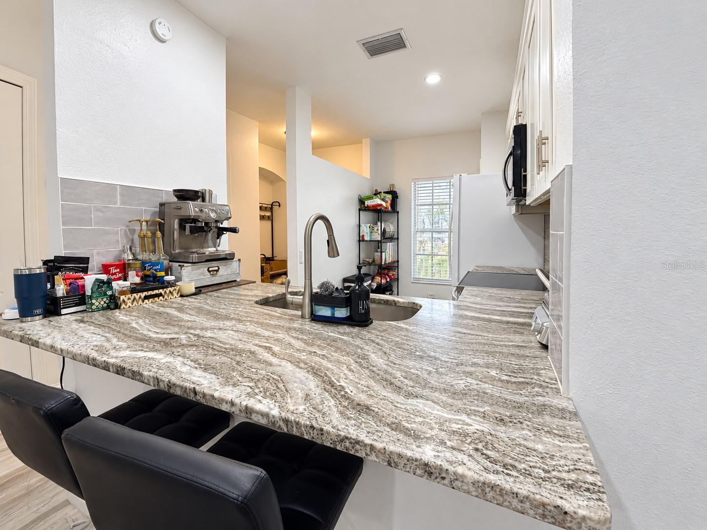 2334 LAKE WOODBERRY CIRCLE, Brandon, FL 33510