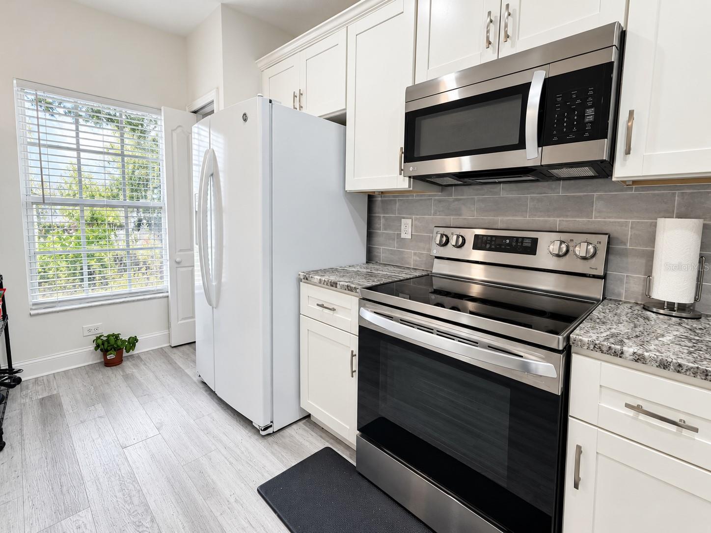 2334 LAKE WOODBERRY CIRCLE, Brandon, FL 33510 2334 LAKE WOODBERRY CIRCLE, Brandon, FL 33510