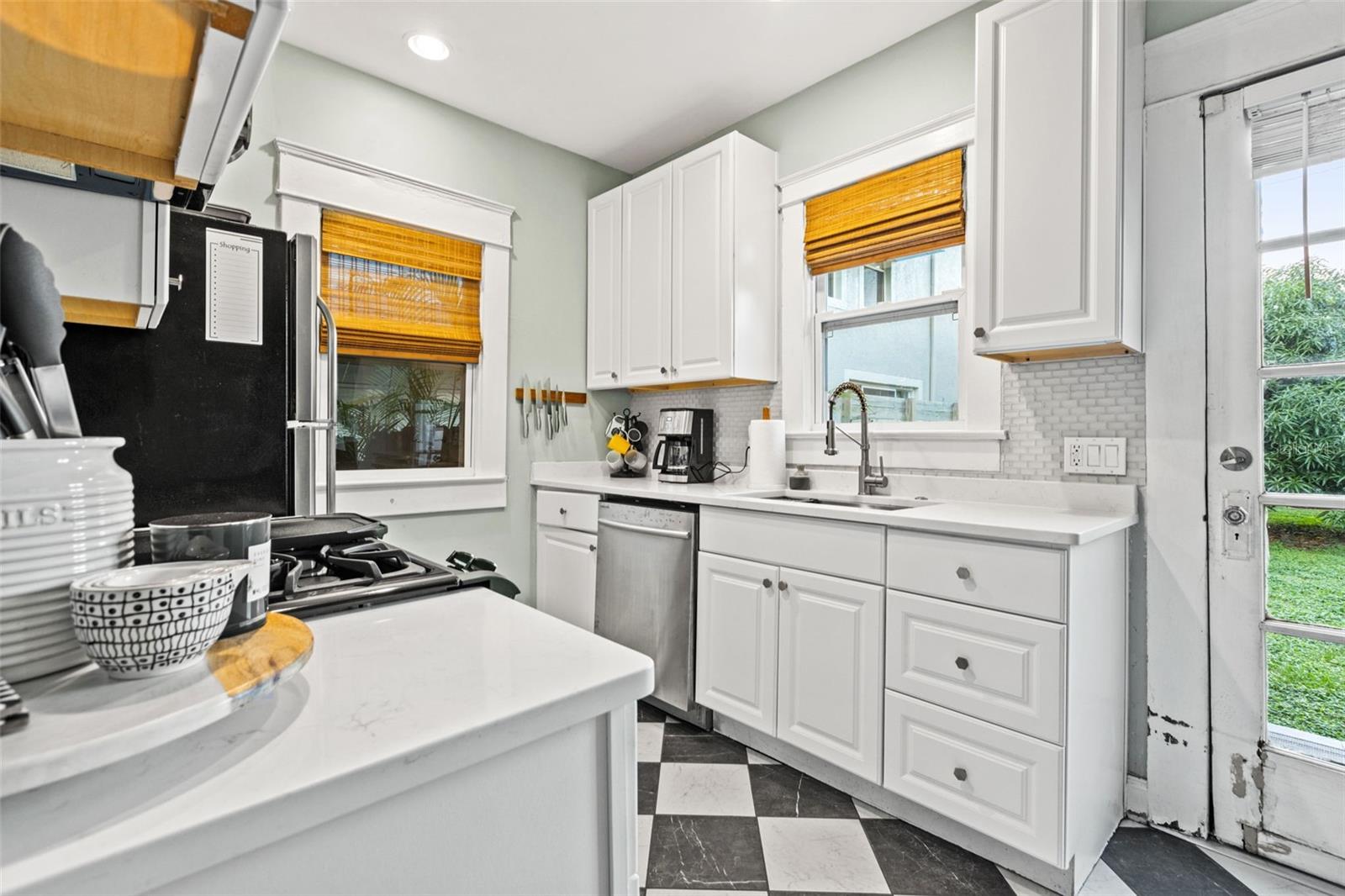 409 S FREMONT AVENUE, Tampa, FL 33606