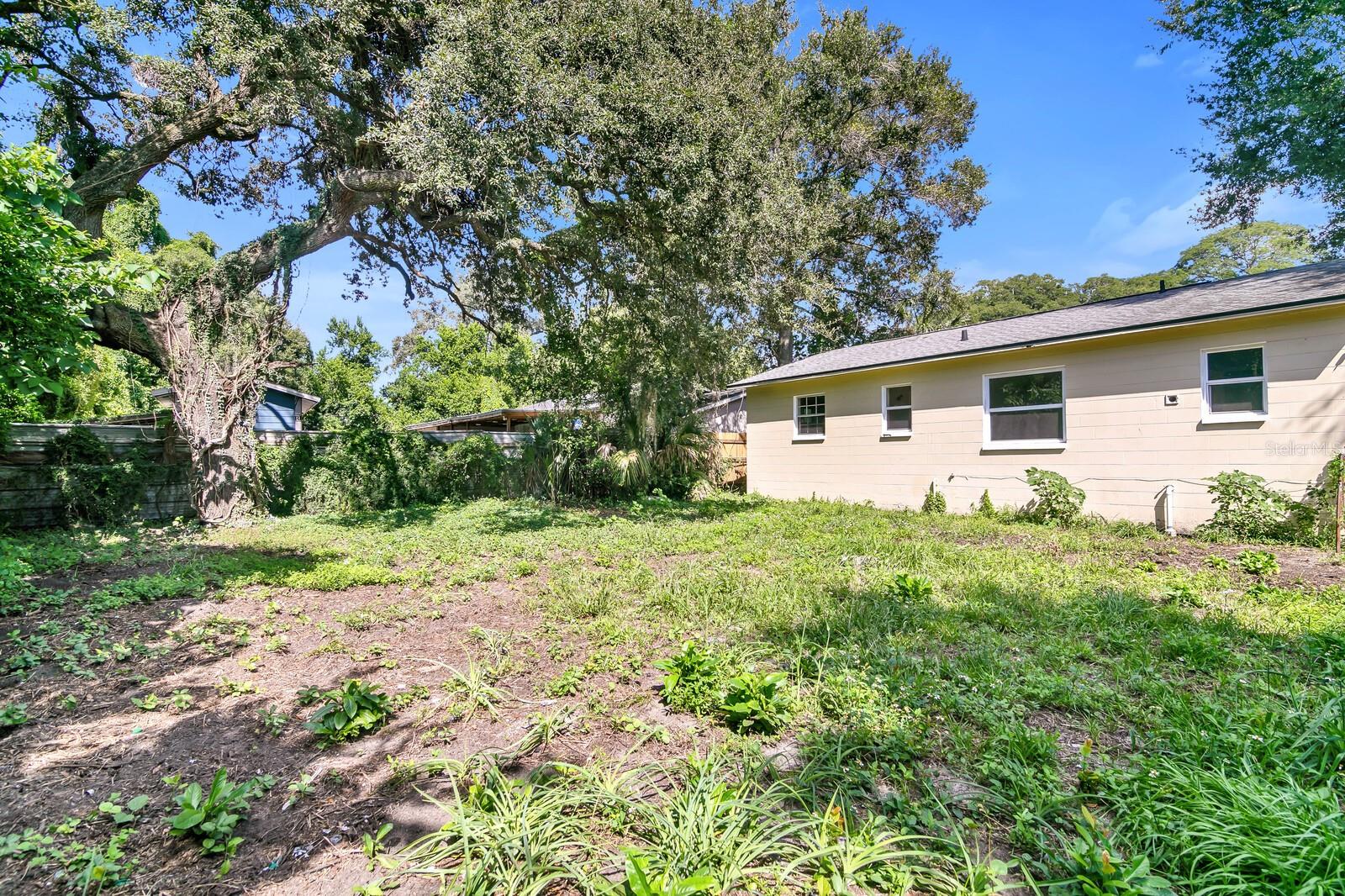 10012 N 14TH STREET, Tampa, FL 33612