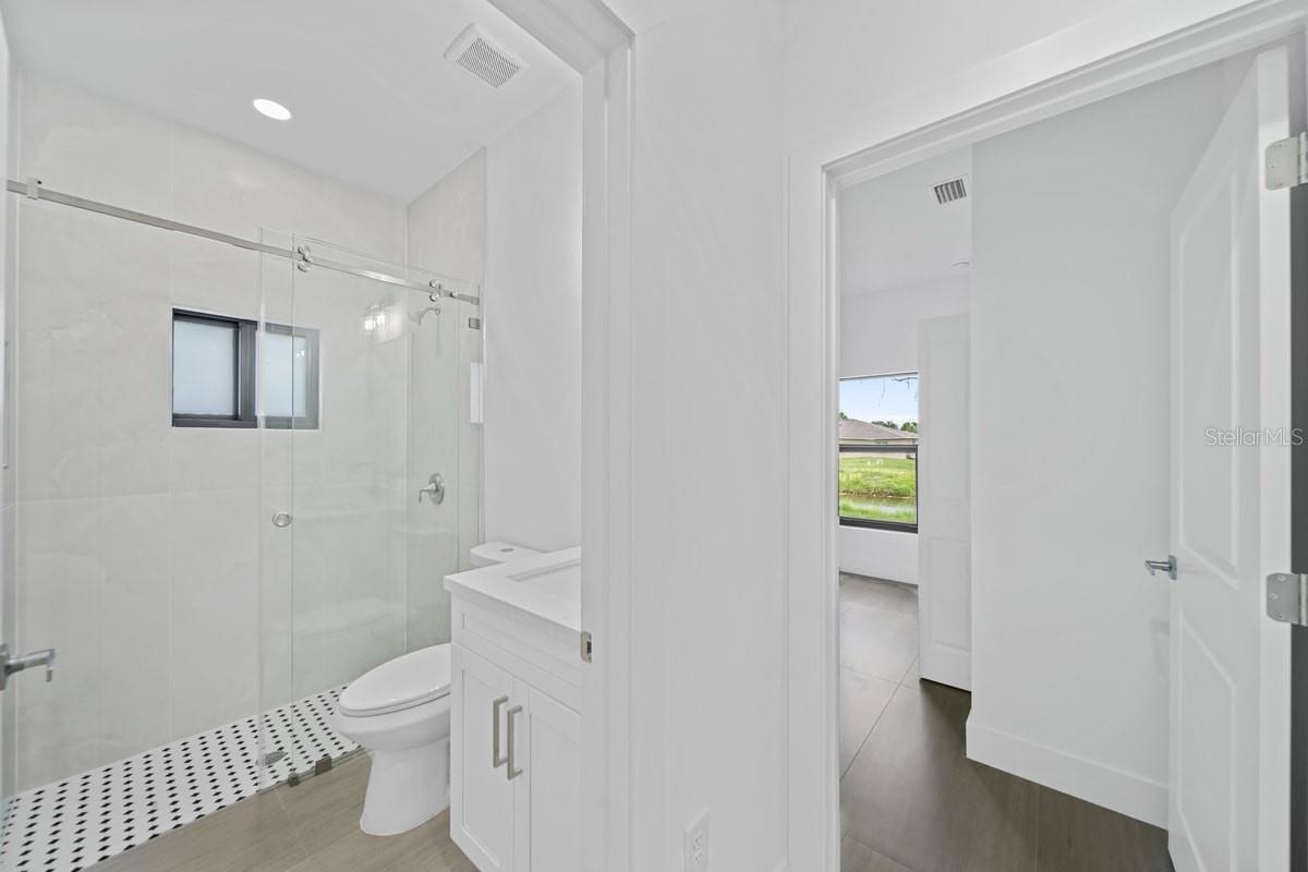 2235 WAYNE AVENUE S, Lehigh Acres, FL 33973