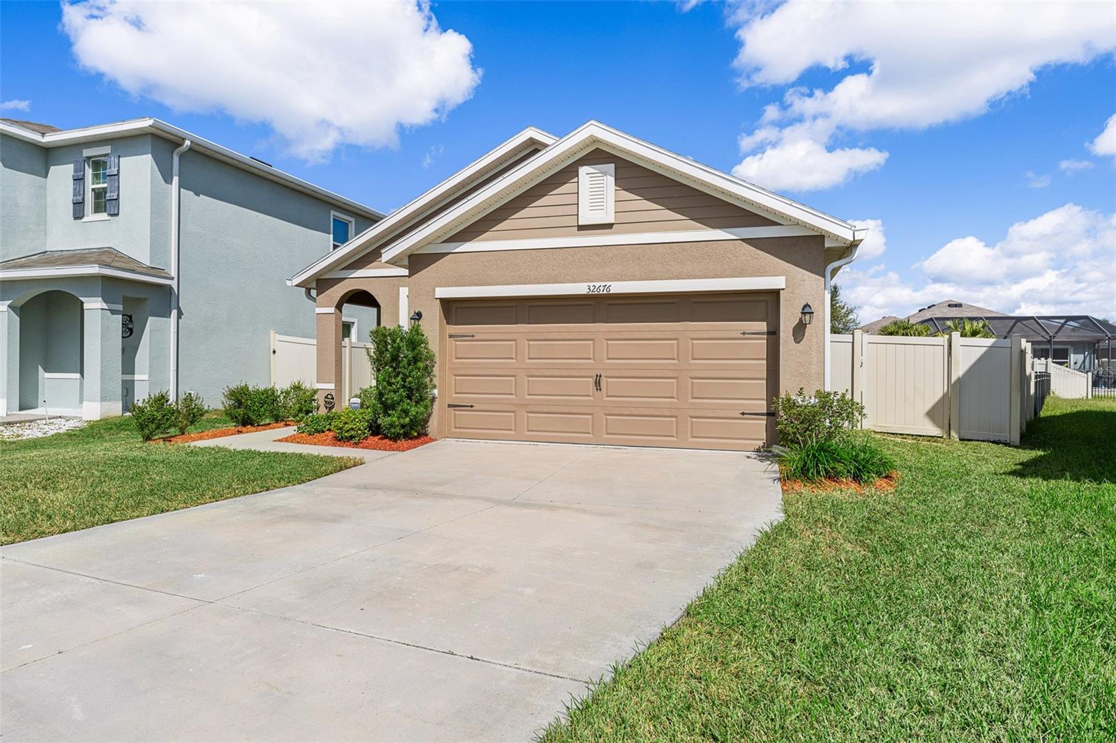 32676 CANYONLANDS DRIVE, Wesley Chapel, FL 33543