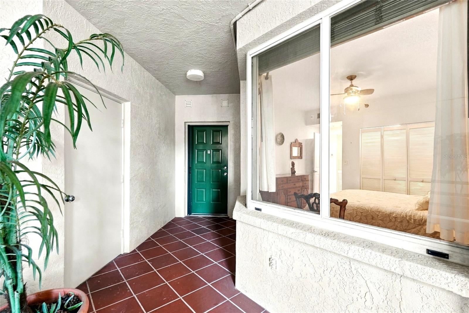 4780 DOLPHIN CAY LANE S, #102, St Petersburg, FL 33711