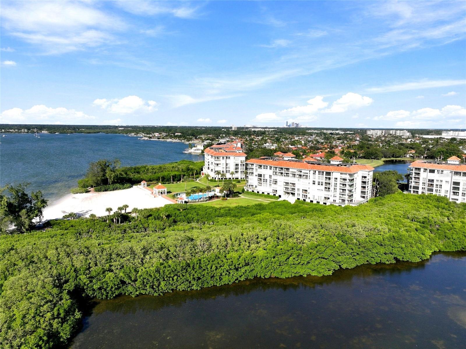 4780 DOLPHIN CAY LANE S, #102, St Petersburg, FL 33711