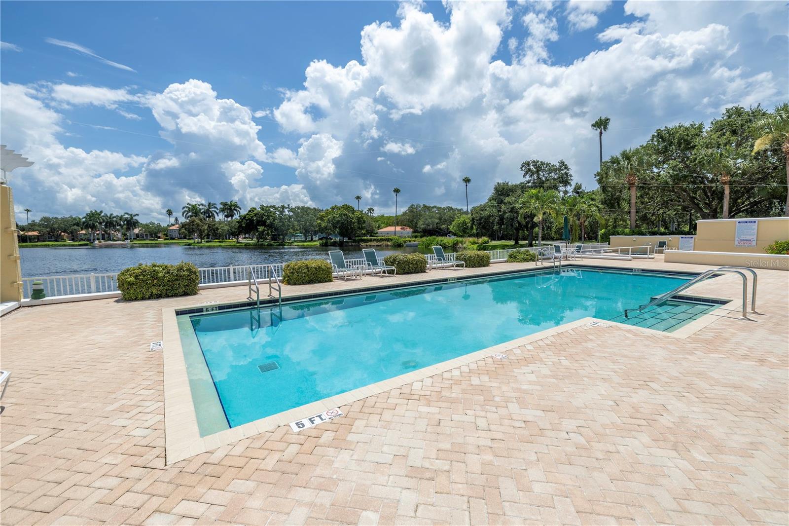 4780 DOLPHIN CAY LANE S, #102, St Petersburg, FL 33711