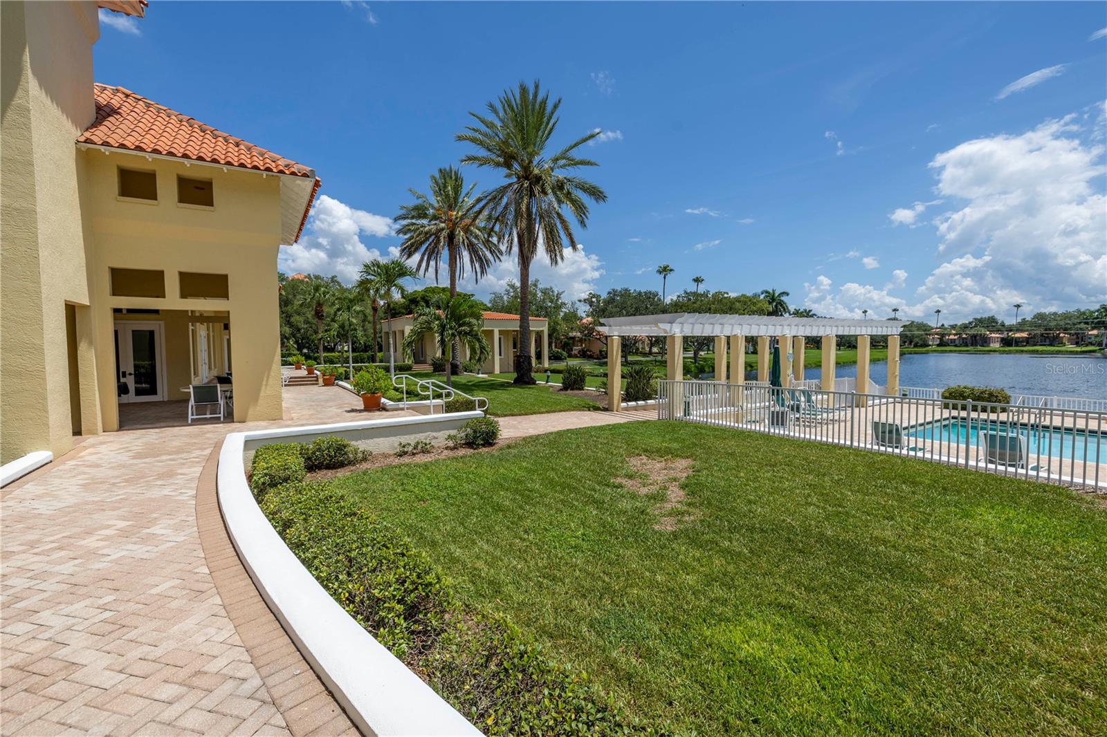 4780 DOLPHIN CAY LANE S, #102, St Petersburg, FL 33711