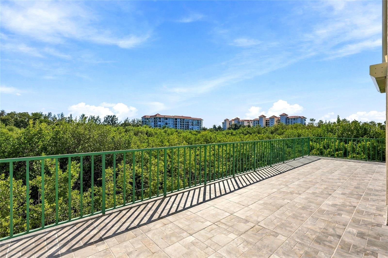 4780 DOLPHIN CAY LANE S, #102, St Petersburg, FL 33711