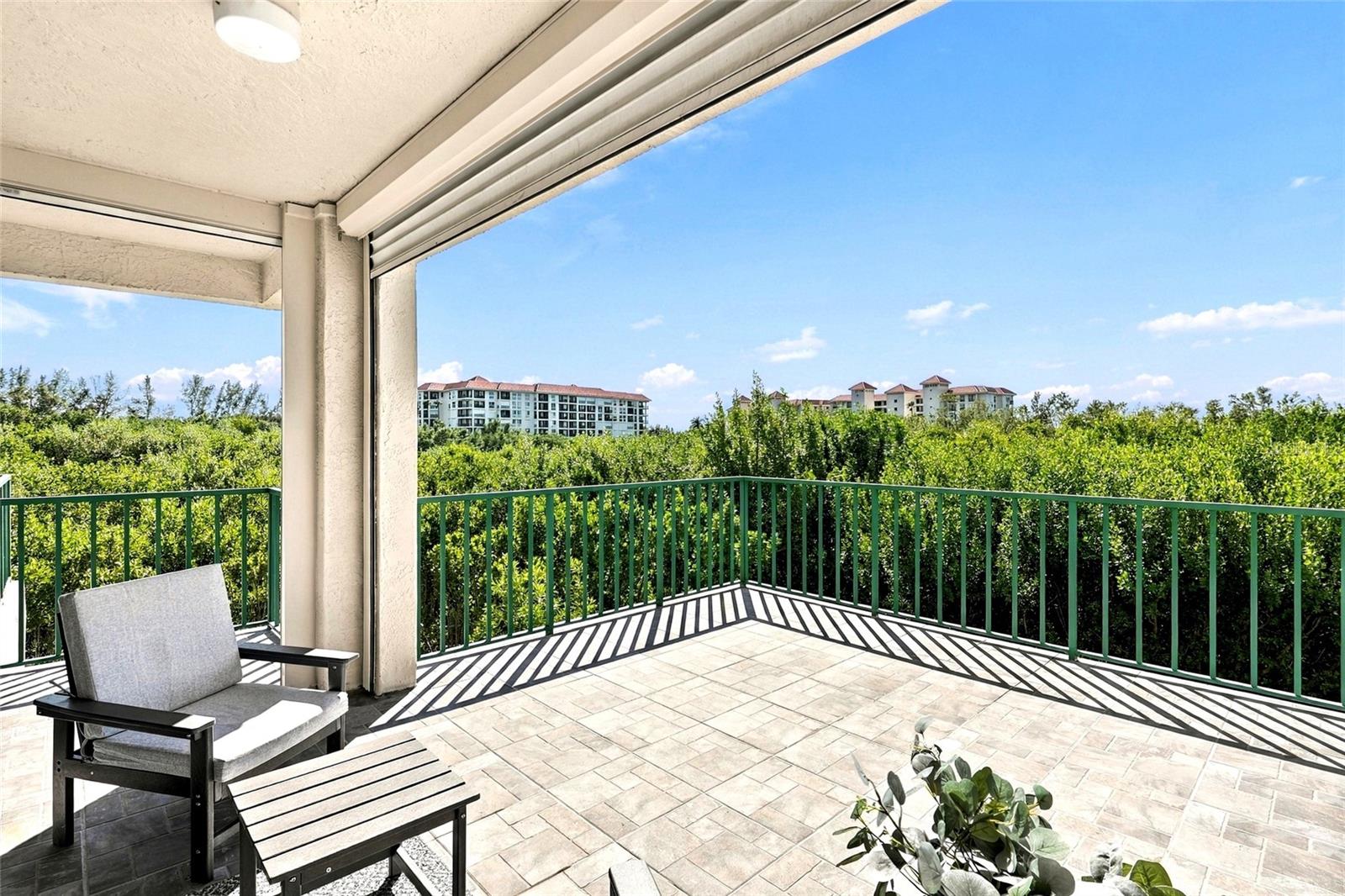 4780 DOLPHIN CAY LANE S, #102, St Petersburg, FL 33711
