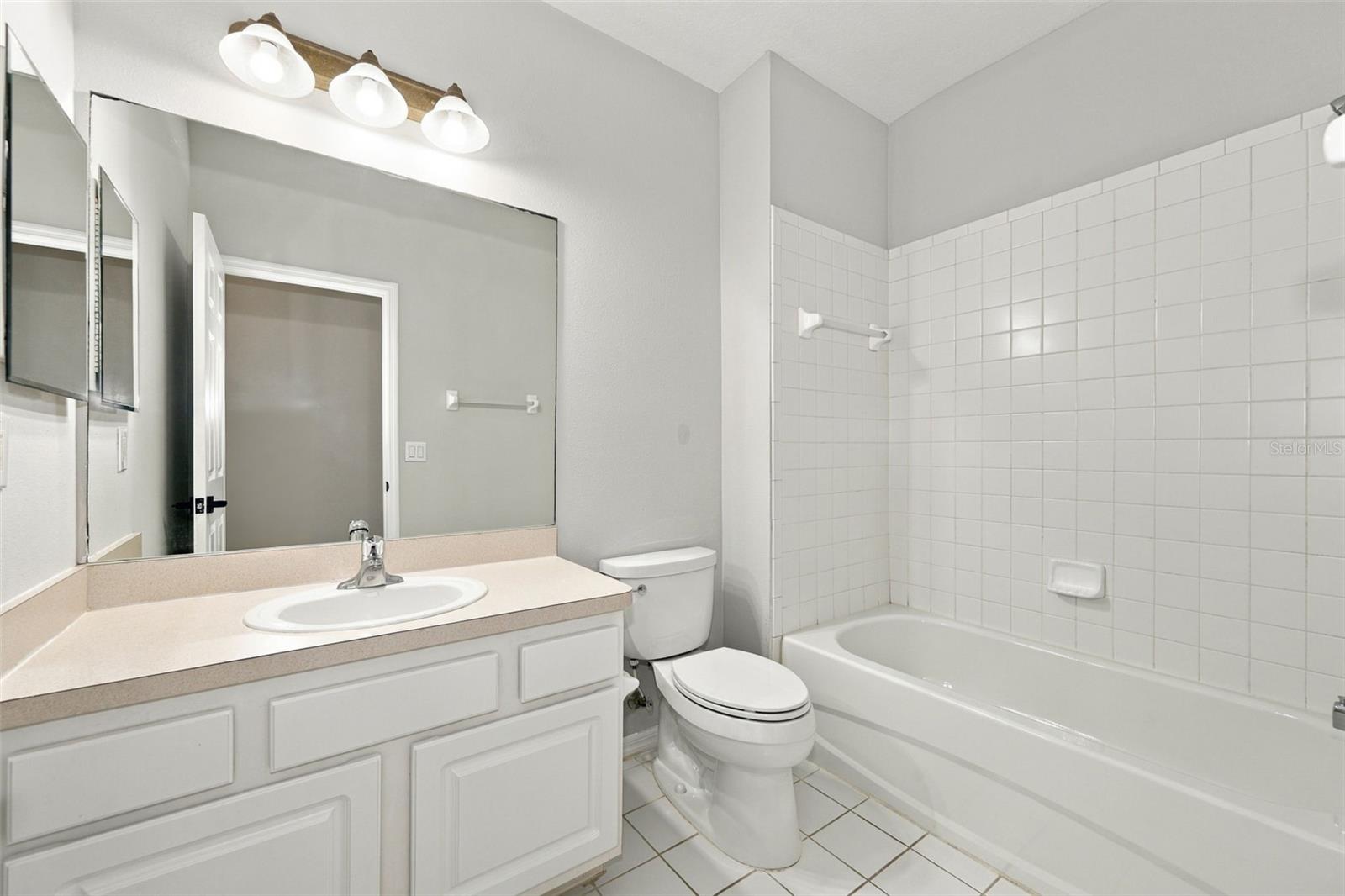 2nd Full Bathroom