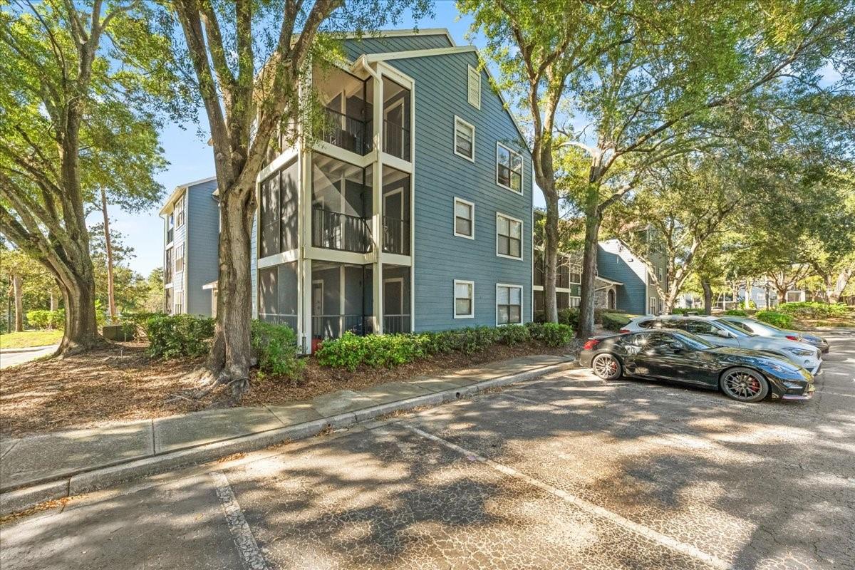 8626 BONAIRE BAY LANE, #303, Tampa, FL 33614 8626 BONAIRE BAY LANE, #303, Tampa, FL 33614