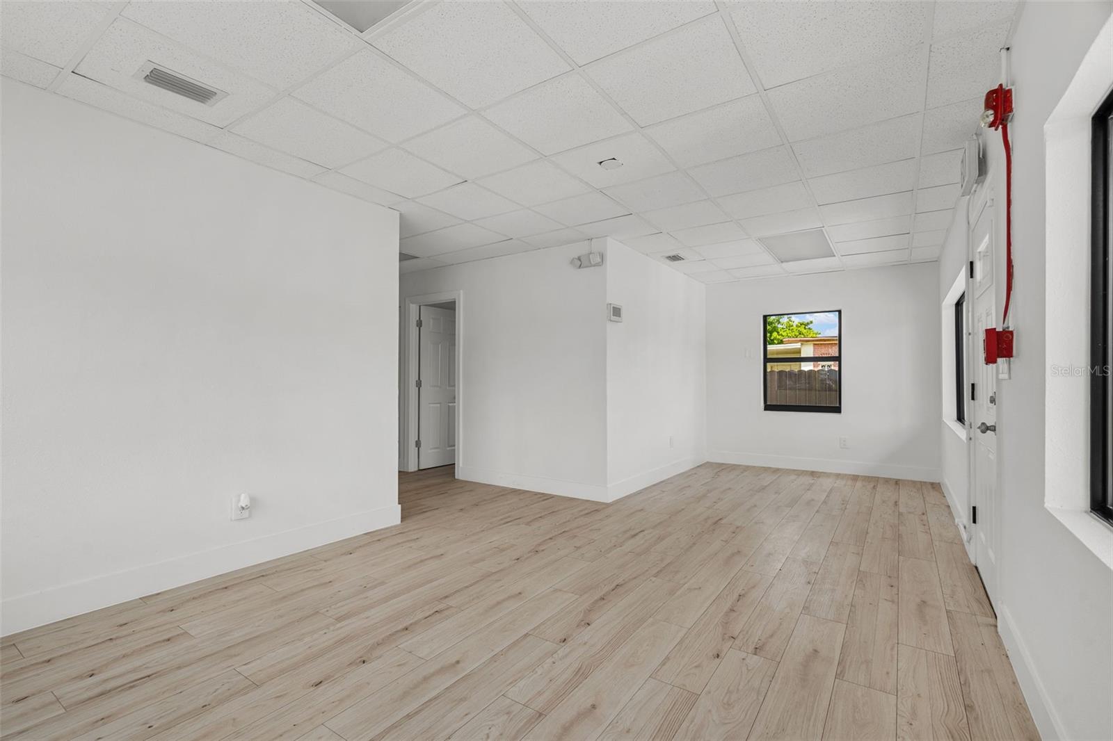 10302 N NEBRASKA AVENUE, Tampa, FL 33612