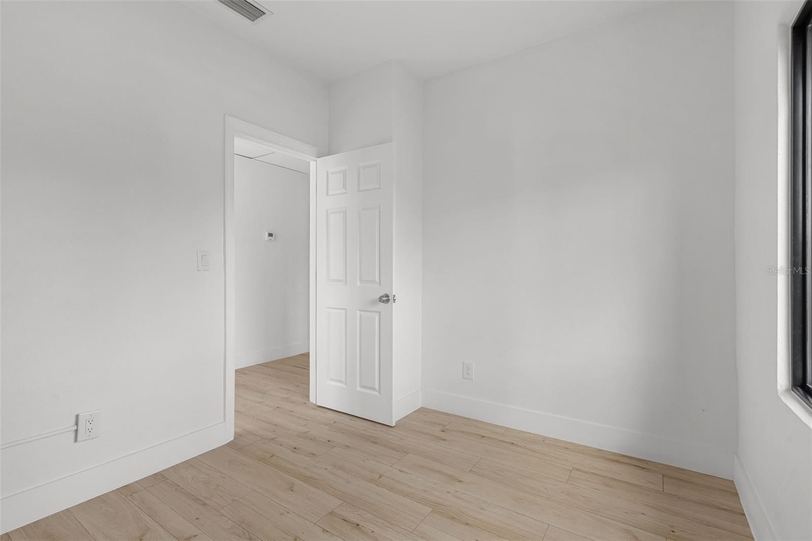 10302 N NEBRASKA AVENUE, Tampa, FL 33612