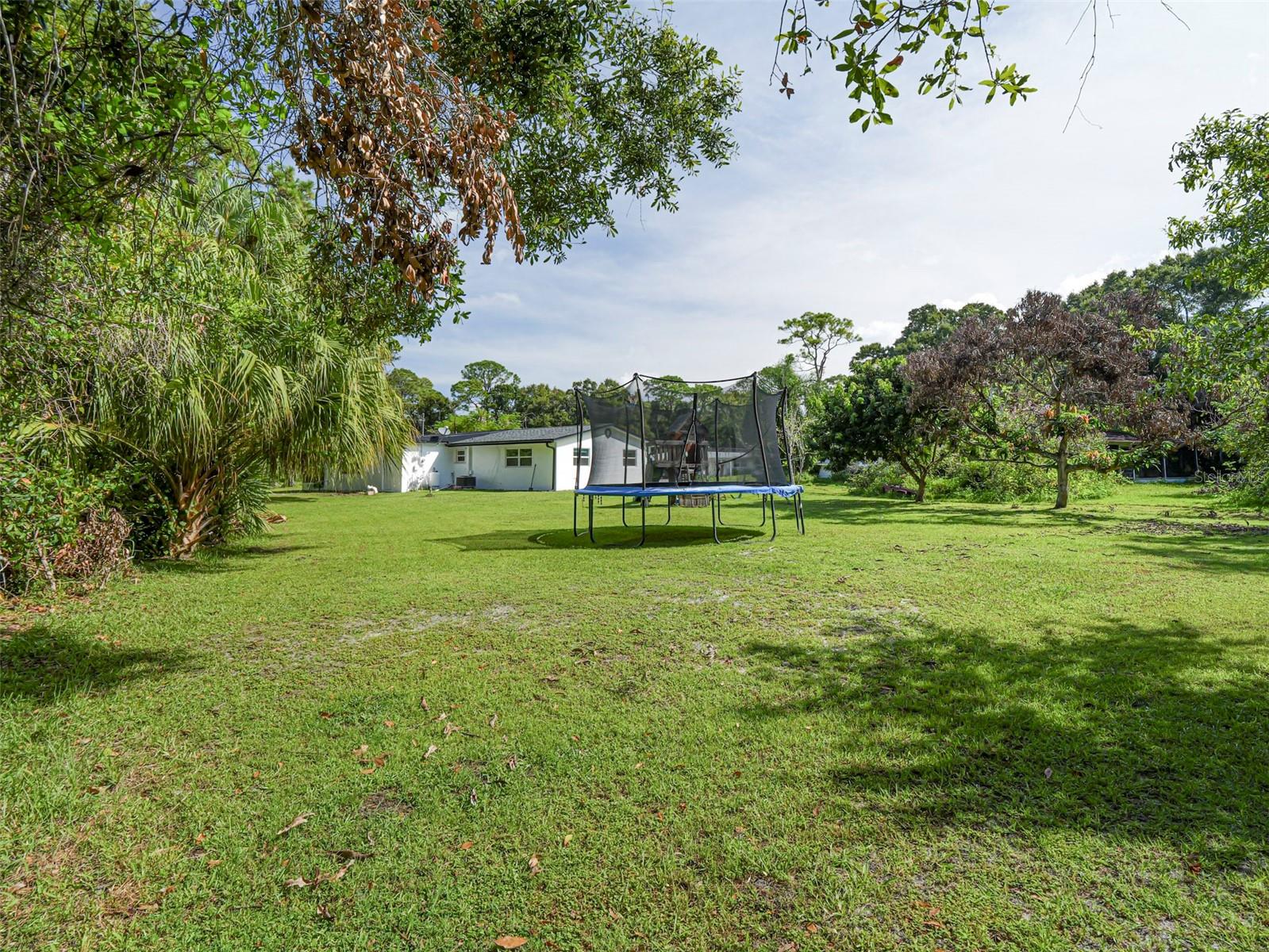 2755 6TH PLACE, Vero Beach, FL 32968
