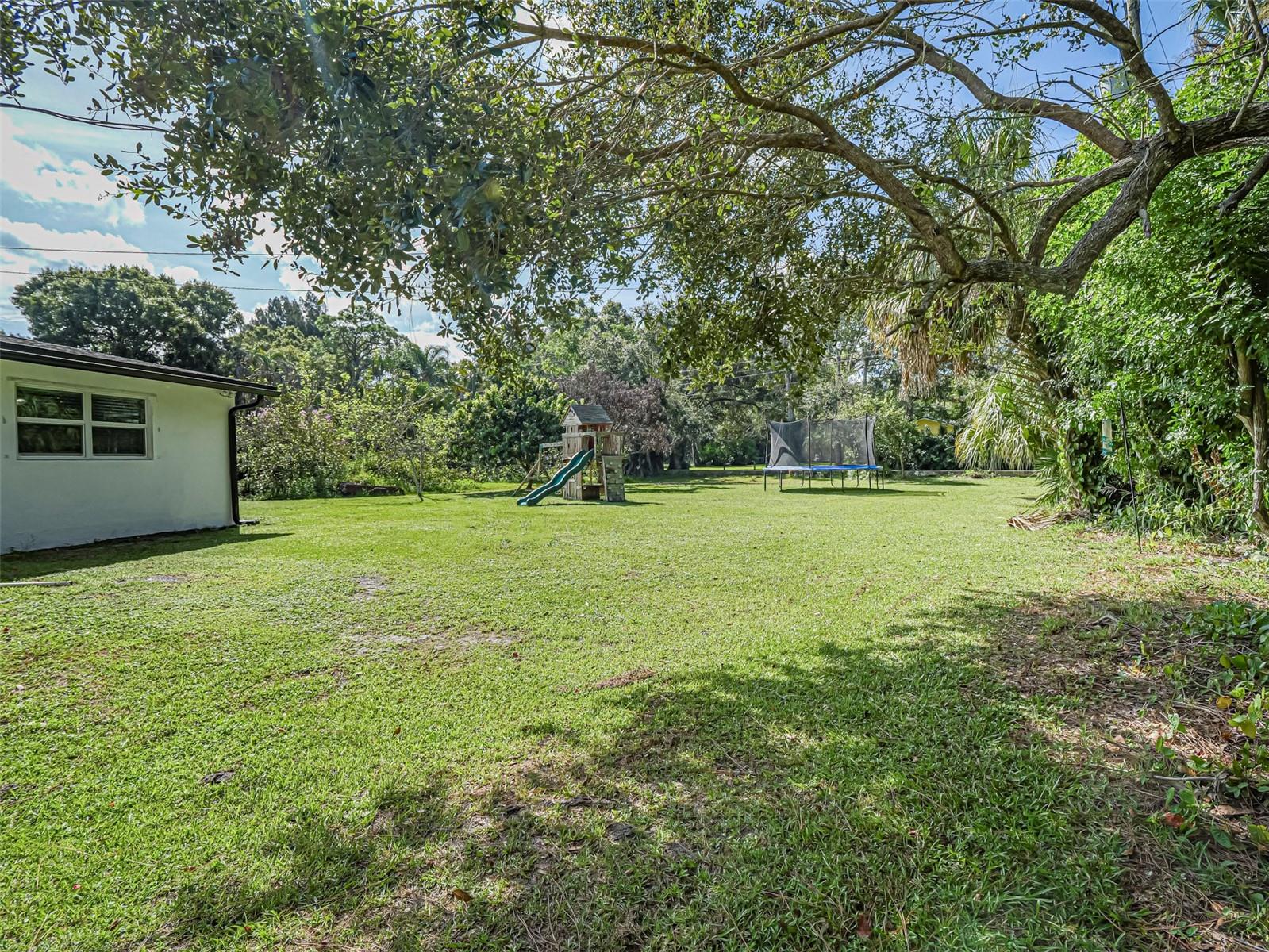 2755 6TH PLACE, Vero Beach, FL 32968