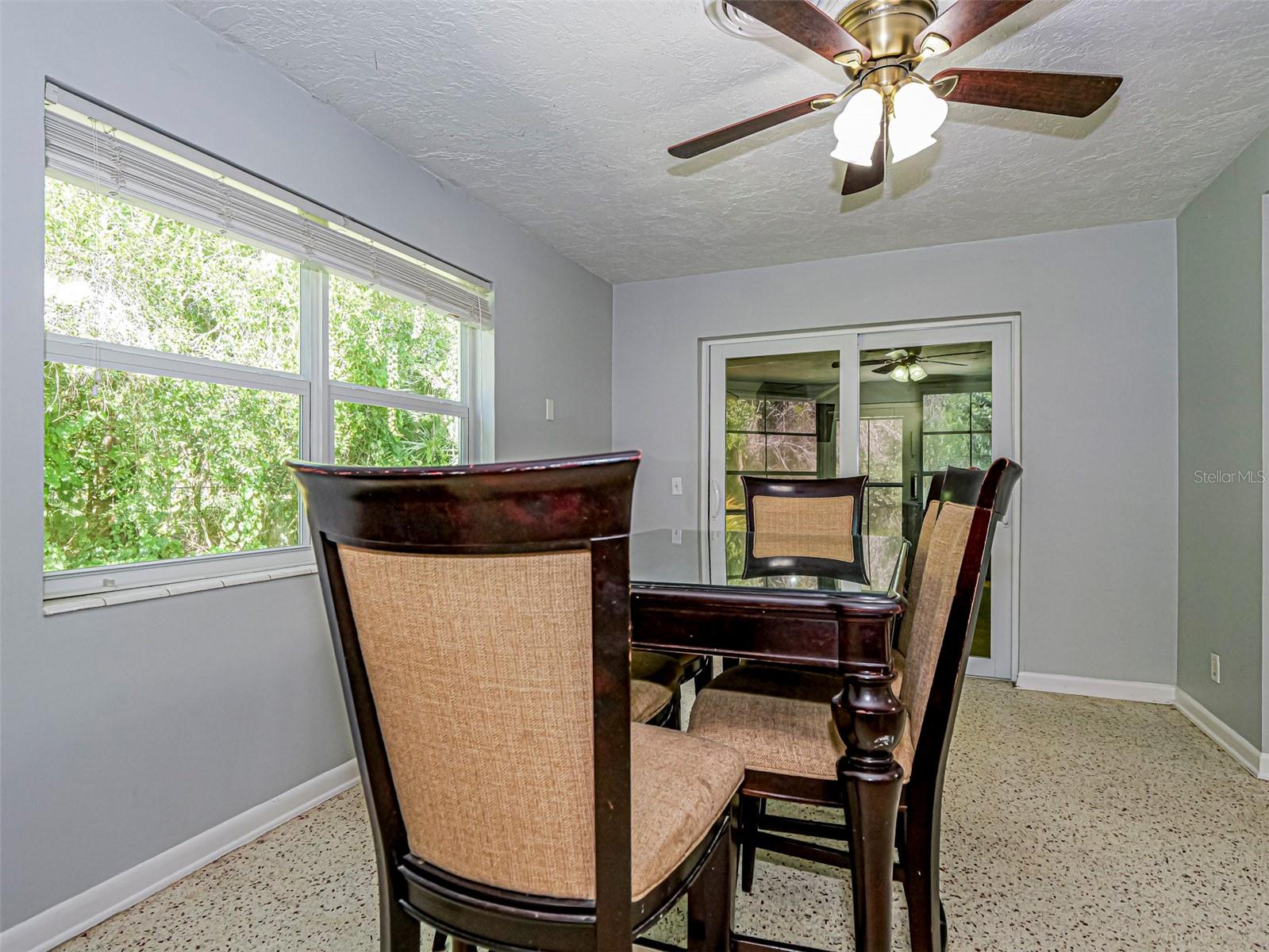 2755 6TH PLACE, Vero Beach, FL 32968