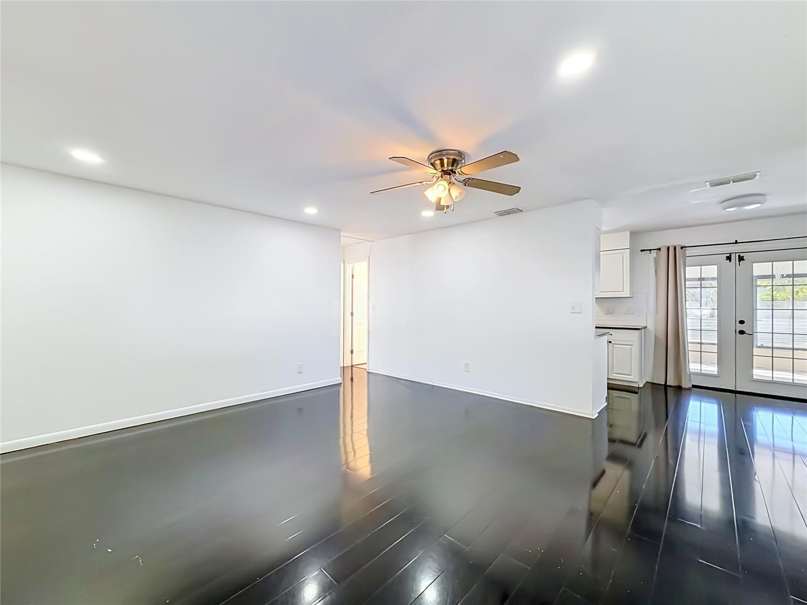 3440 16TH AVENUE N, St Petersburg, FL 33713 3440 16TH AVENUE N, St Petersburg, FL 33713