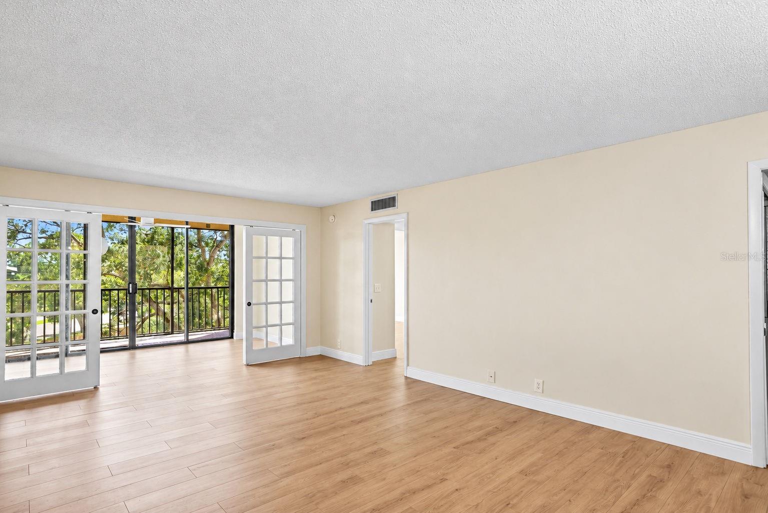 3062 EASTLAND BOULEVARD, #313, Clearwater, FL 33761