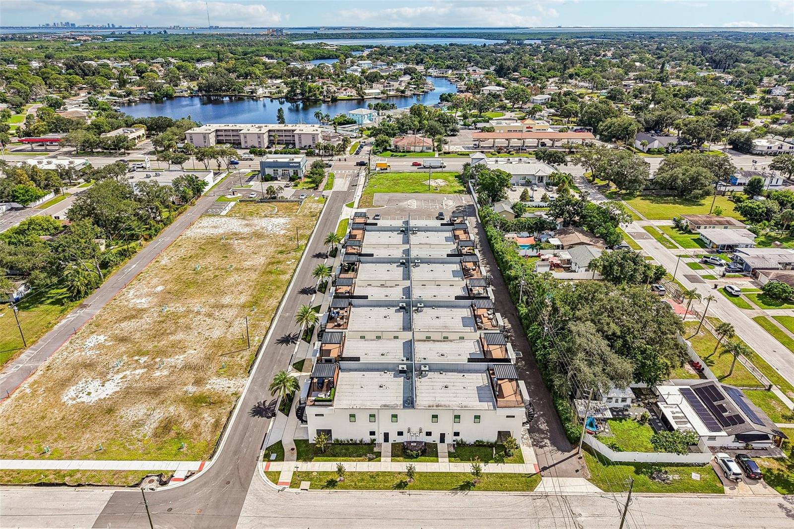 8625 5TH STREET N, St Petersburg, FL 33702