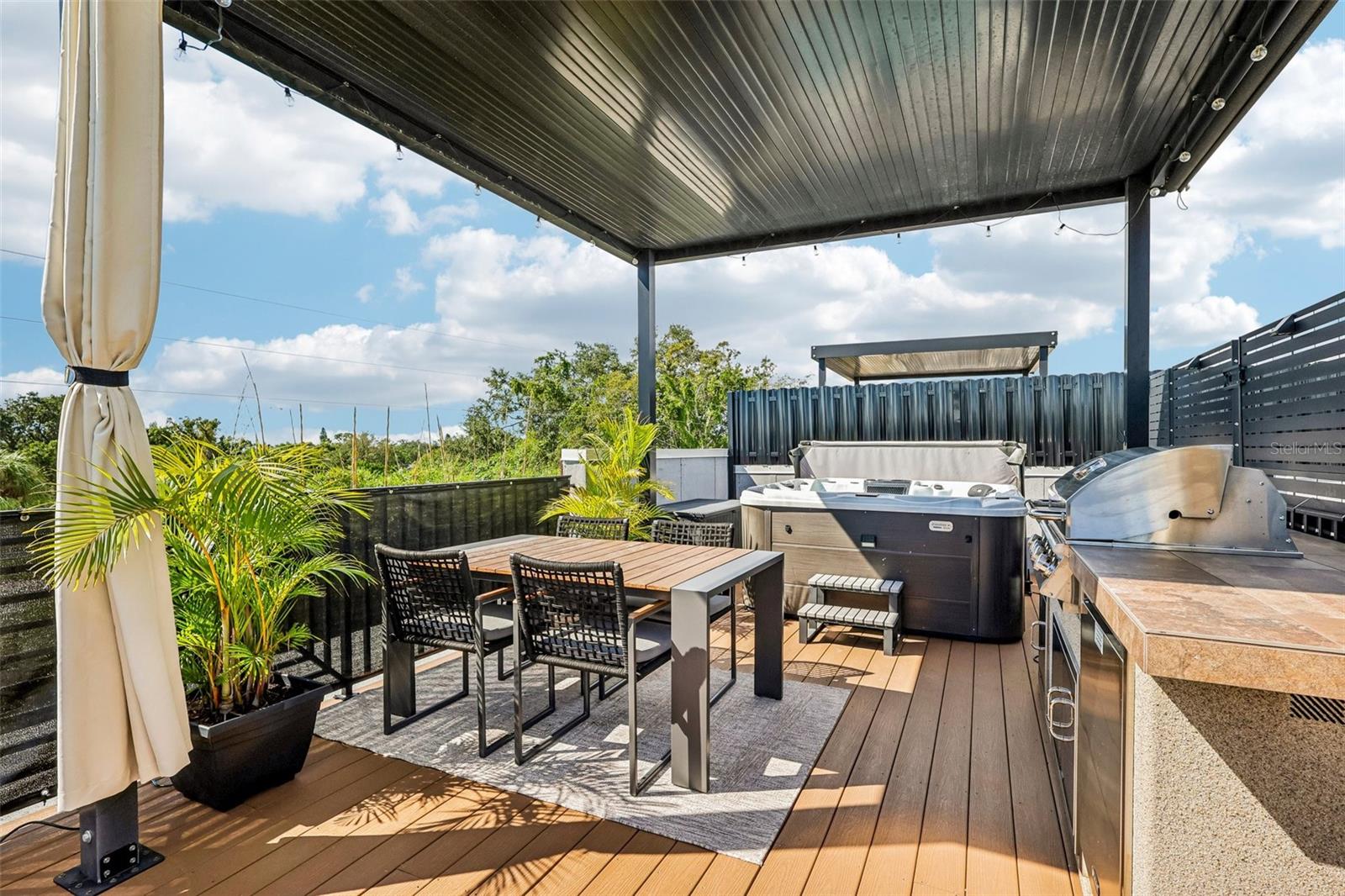 8625 5TH STREET N, St Petersburg, FL 33702