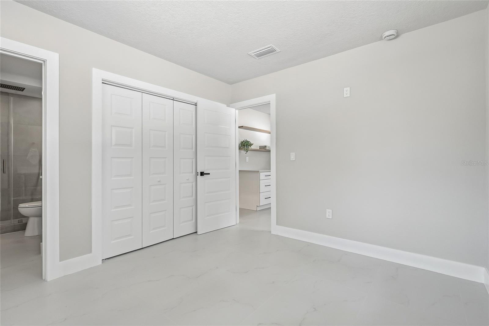 8605 JACKSON SPRINGS ROAD, Tampa, FL 33615