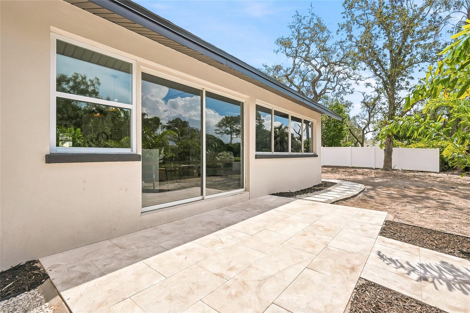 8605 JACKSON SPRINGS ROAD, Tampa, FL 33615