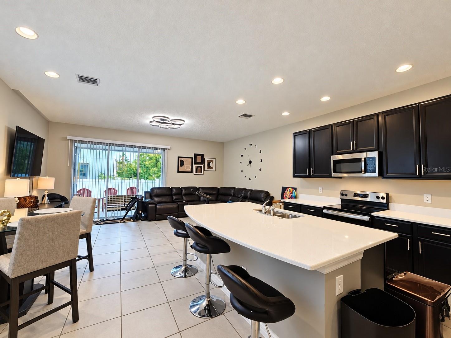 6133 WILLOWSIDE STREET, Palmetto, FL 34221