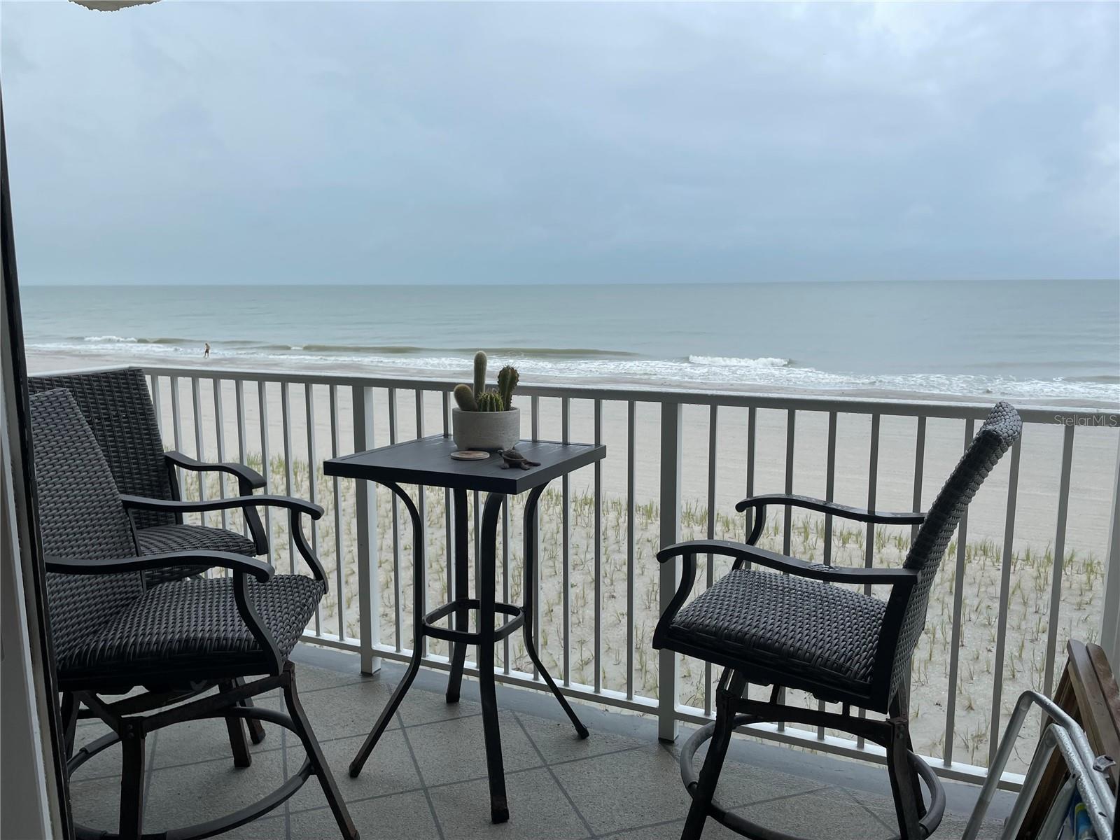 18650 GULF BOULEVARD, #304, Indian Shores, FL 33785 18650 GULF BOULEVARD, #304, Indian Shores, FL 33785