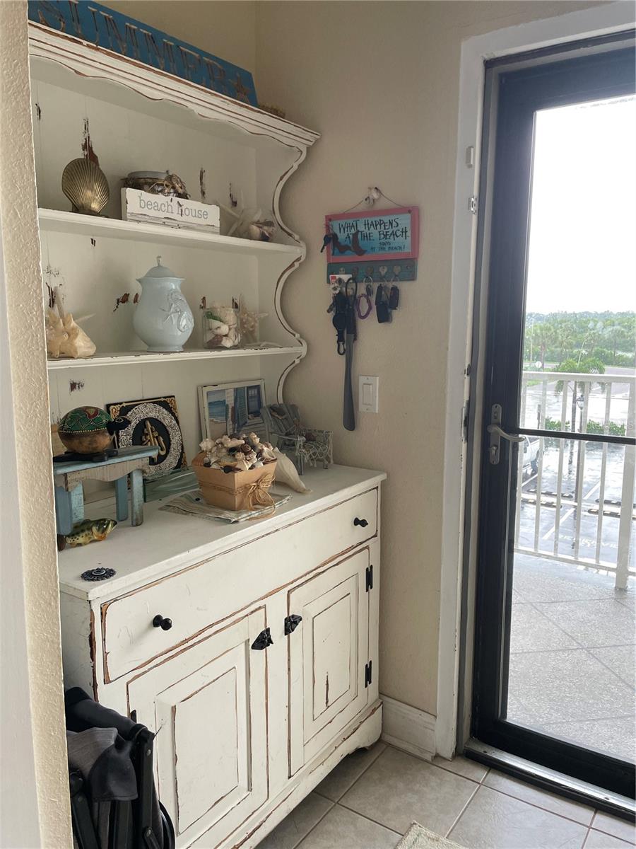 18650 GULF BOULEVARD, #304, Indian Shores, FL 33785