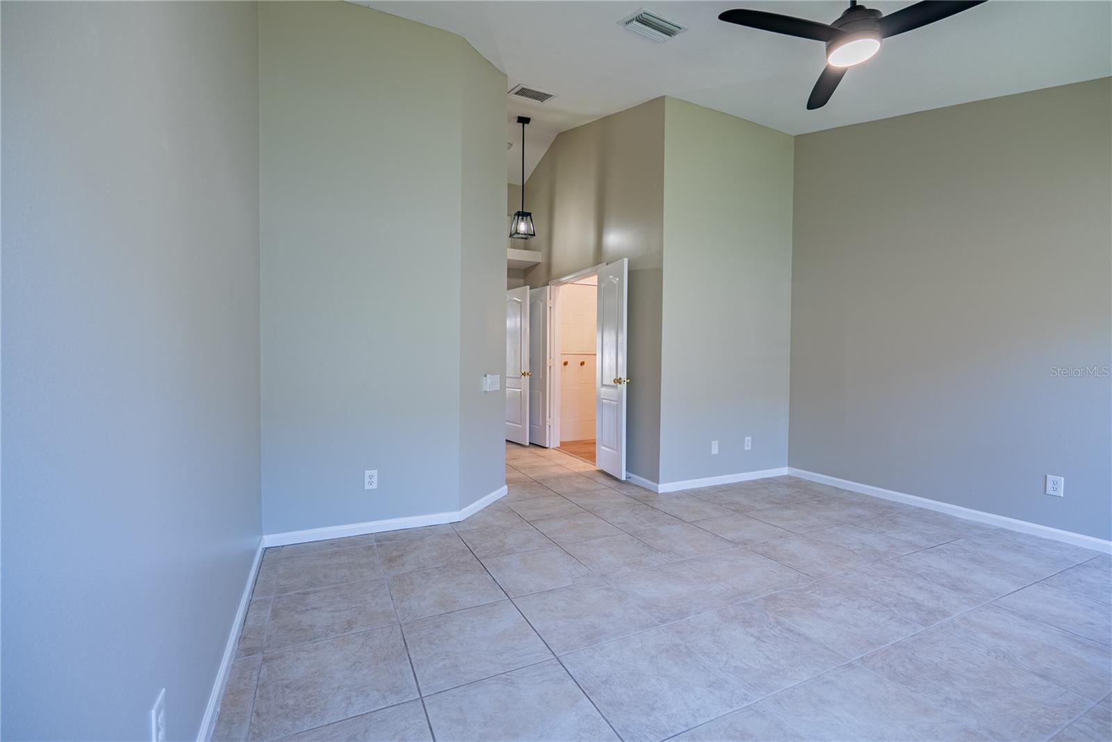 2022 SAMANTHA LANE, Valrico, FL 33594