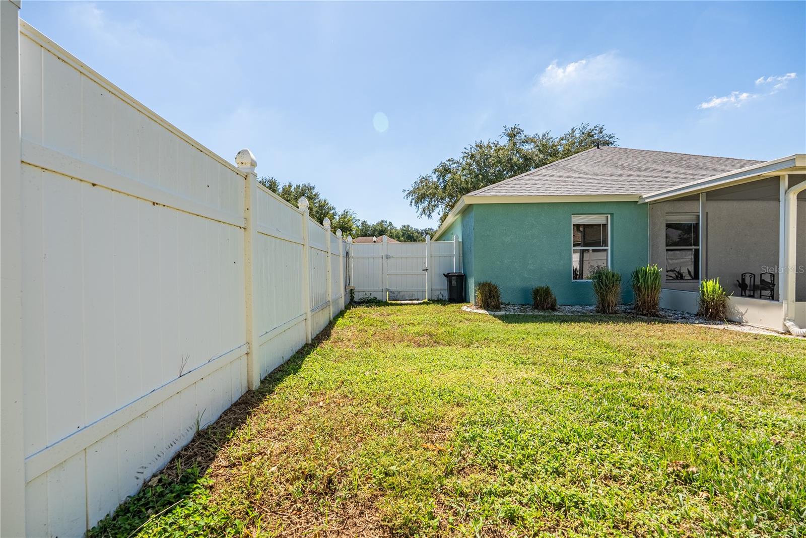 2022 SAMANTHA LANE, Valrico, FL 33594