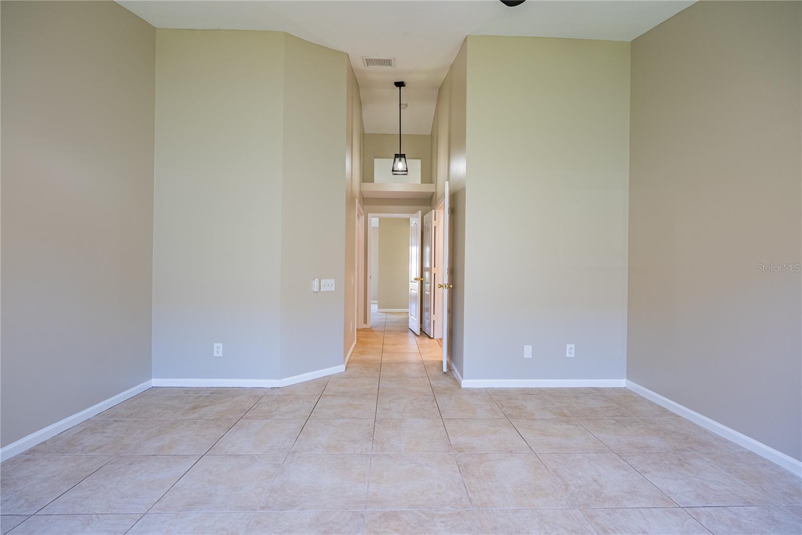 2022 SAMANTHA LANE, Valrico, FL 33594